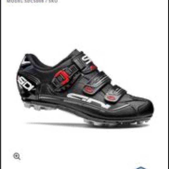 Boys size 5 mountain bike shoes - Picture 6 of 6